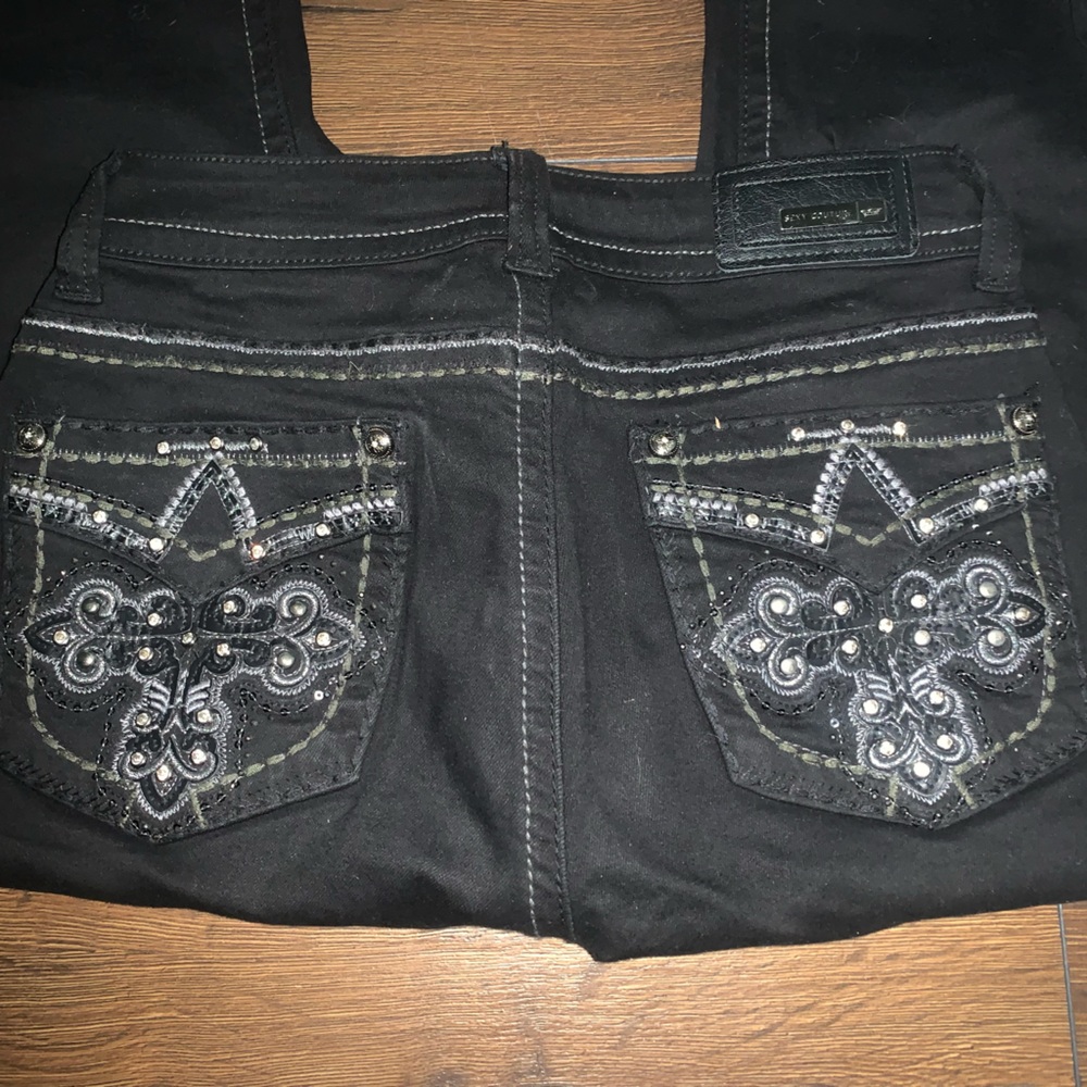 boot cut jeans